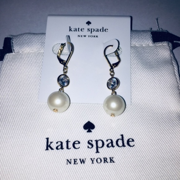 ♠️KATE SPADE ♠️ Bright Ideas Pearl Drop Earrings - Picture 6 of 7